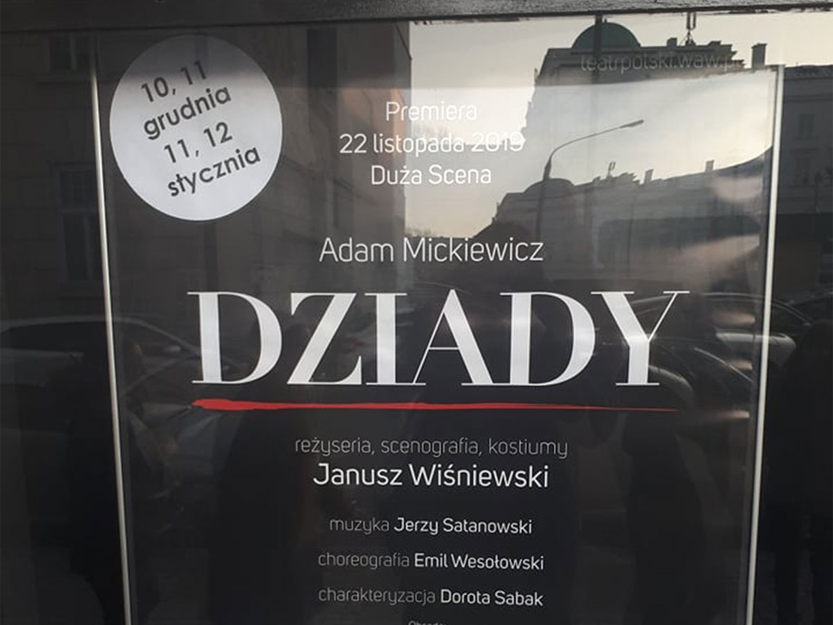 Niesamowite Dziady na deskach Teatru Polskiego im. A. Szyfmana